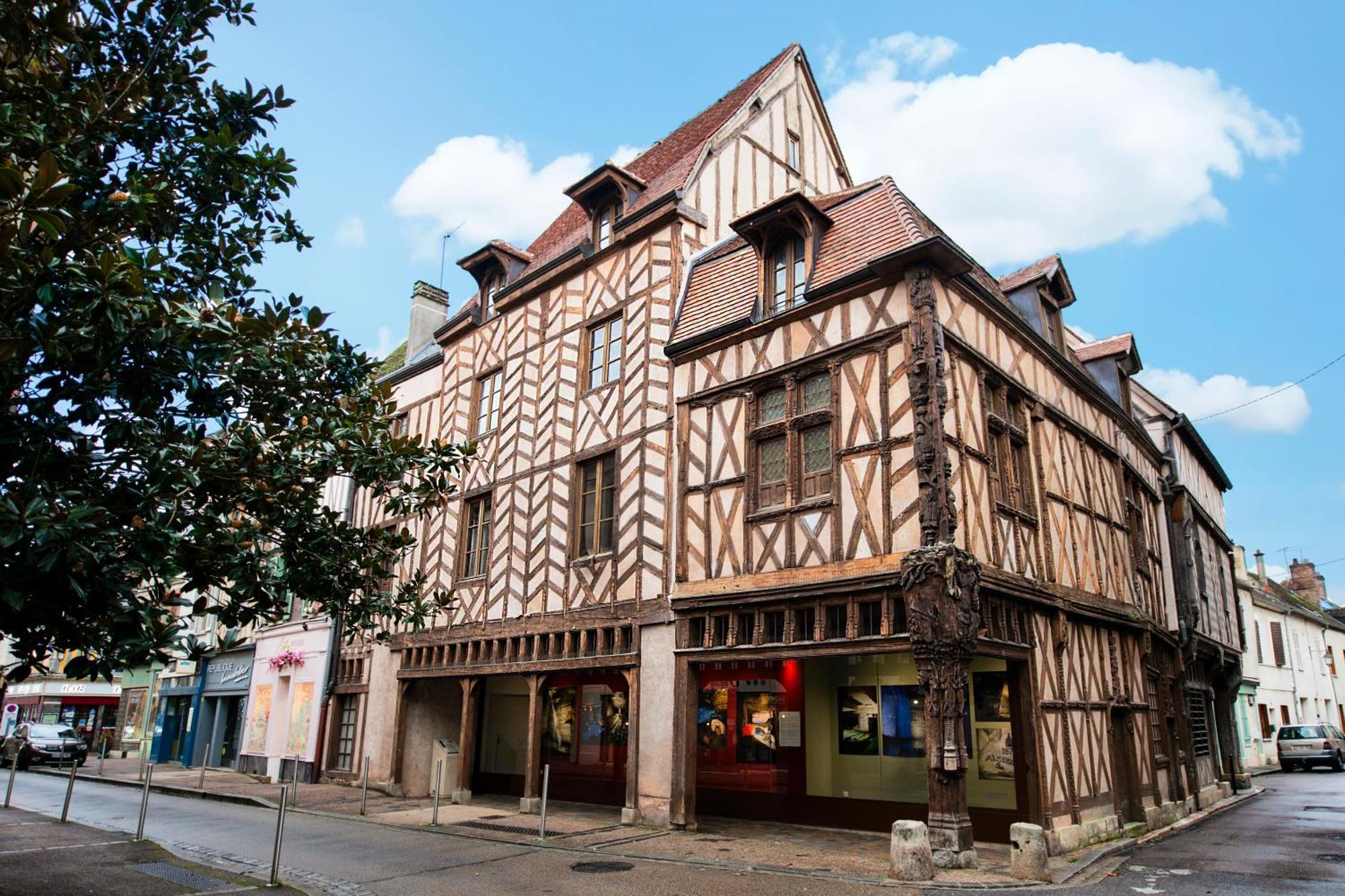 Le Laurencin Sens - Le Duplex - Coeur De Ville Exteriör bild